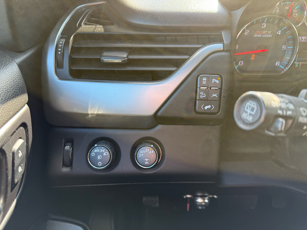 Chevrolet Tahoe  2018