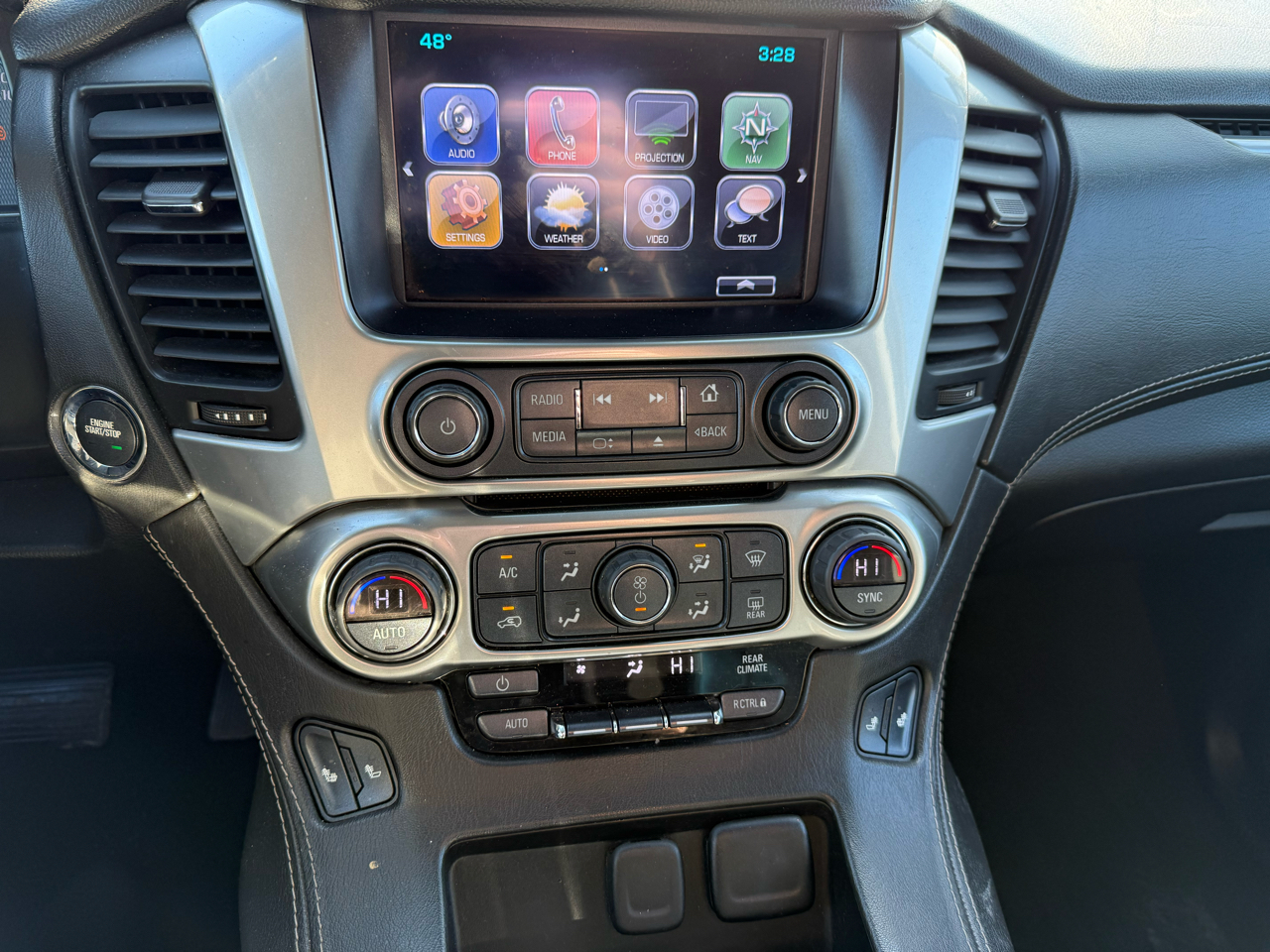 Chevrolet Tahoe  2018