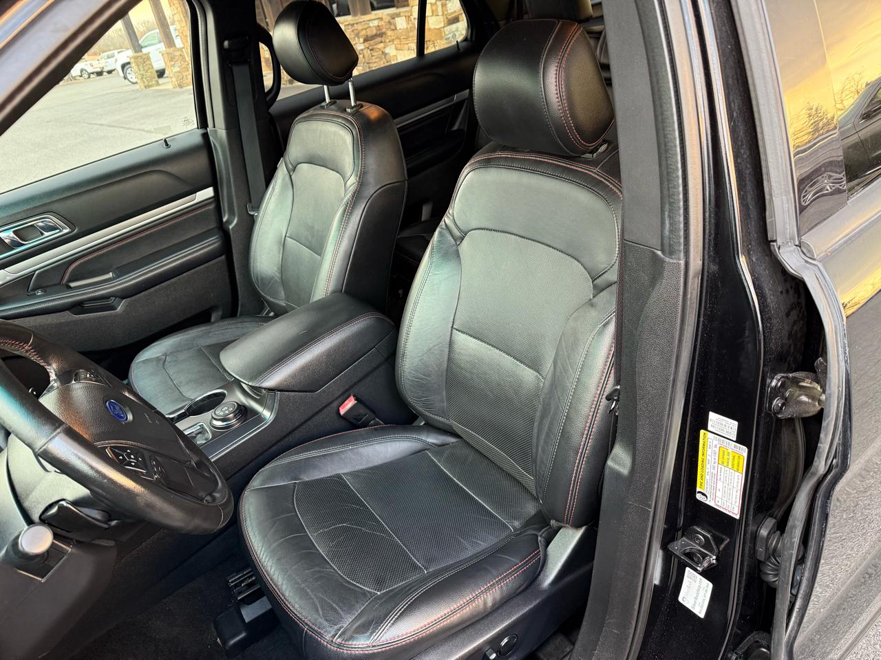 Ford Explorer Sport 4WD 2016