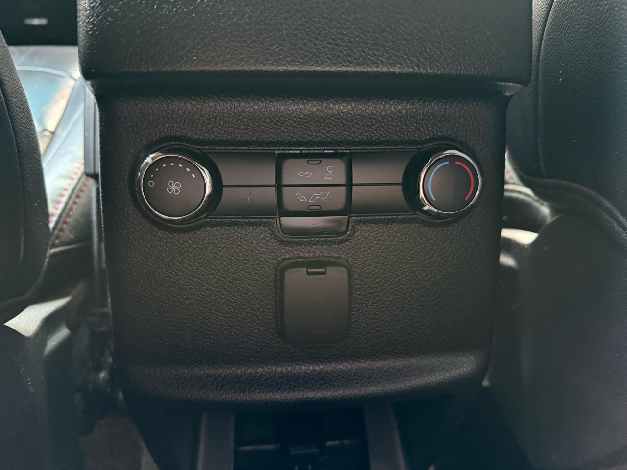 Ford Explorer Sport 4WD 2016