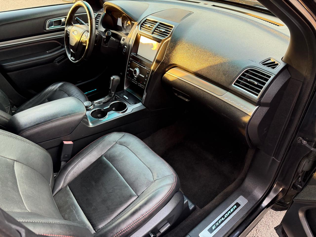 Ford Explorer Sport 4WD 2016