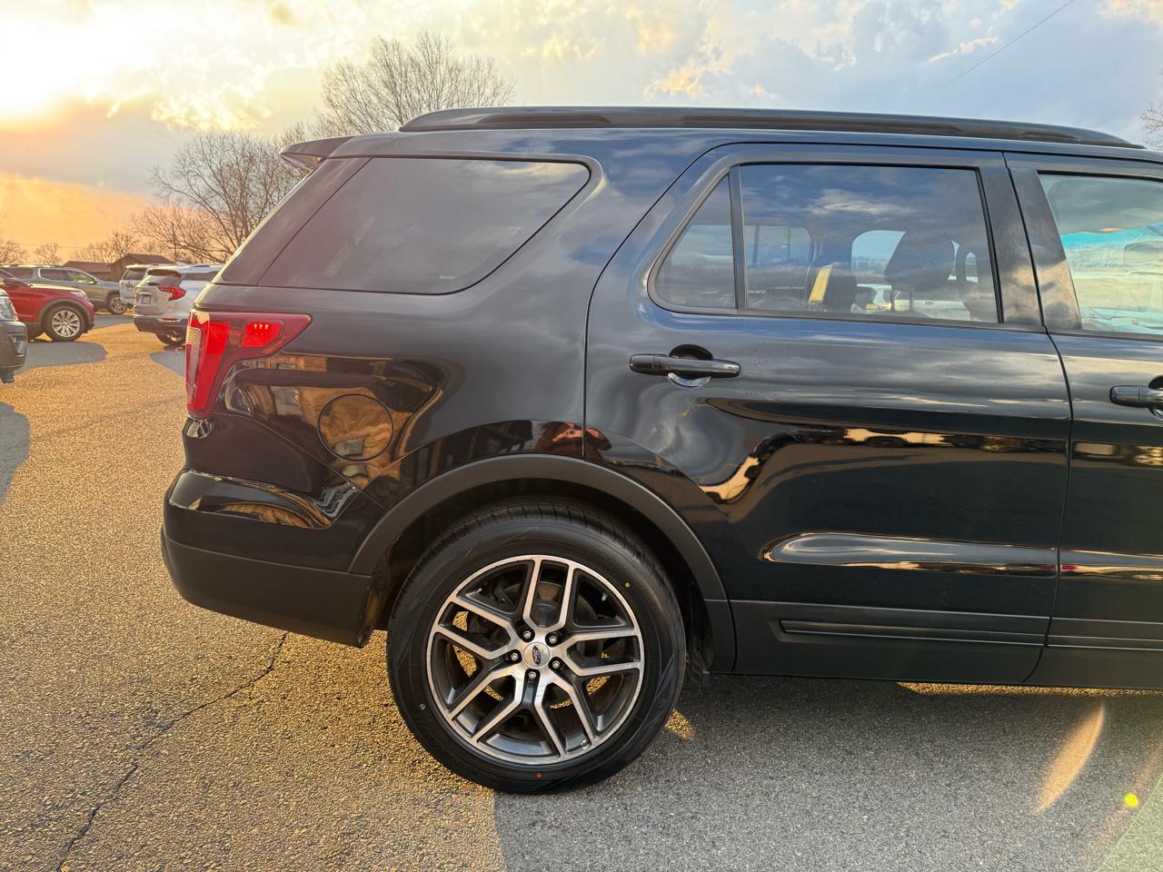 Ford Explorer Sport 4WD 2016