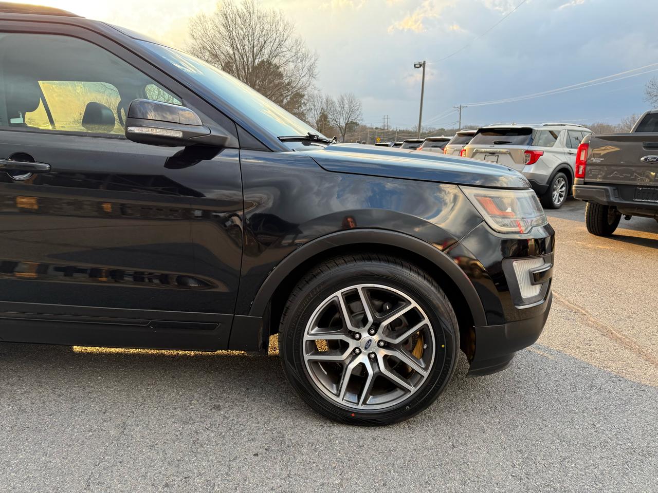 Ford Explorer Sport 4WD 2016