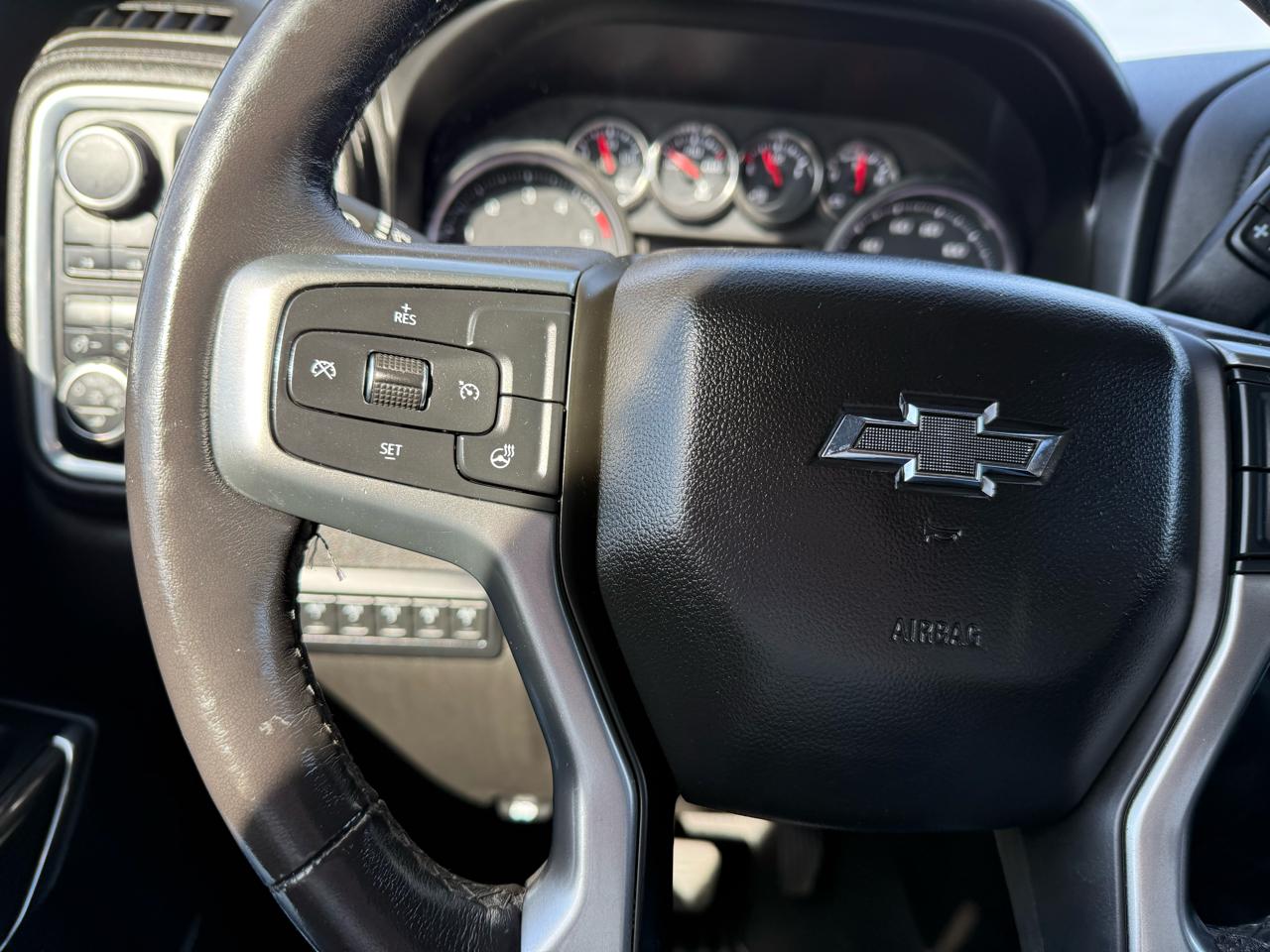 Chevrolet Silverado 2500HD LTZ Crew Cab 4WD 2021