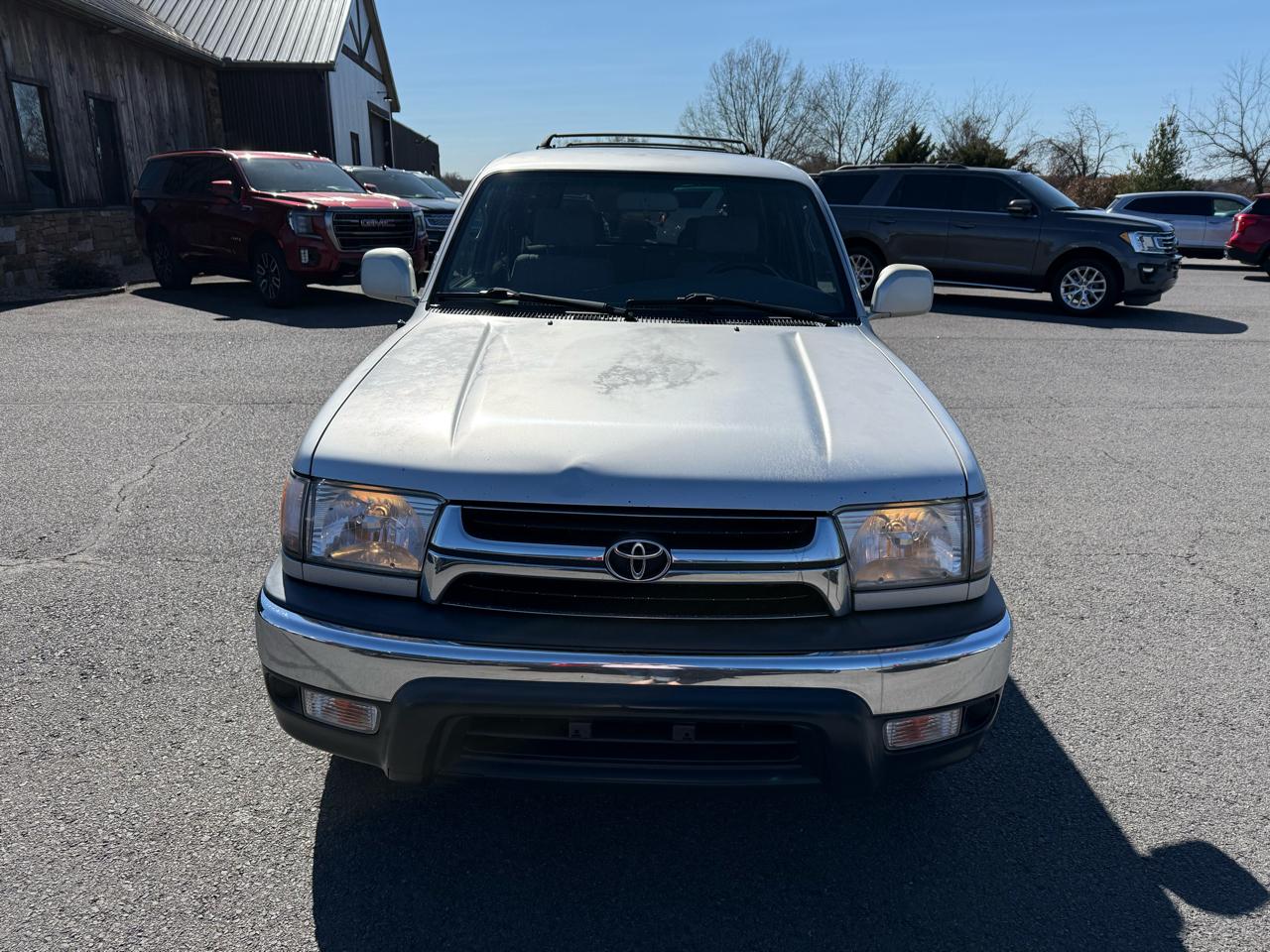 Toyota 4Runner SR5 2WD V6 2002