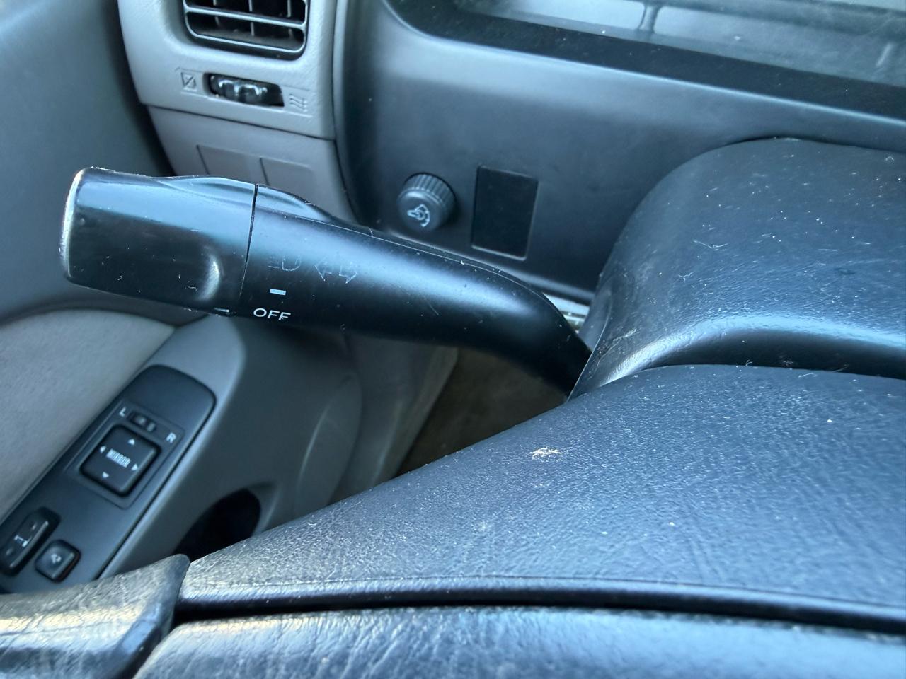 Toyota 4Runner SR5 2WD V6 2002