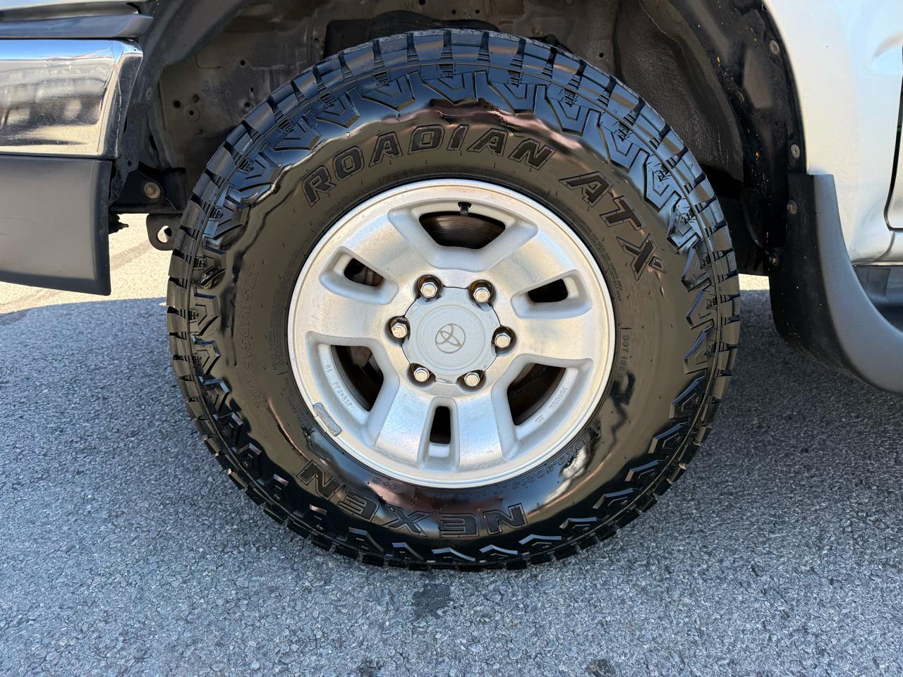 Toyota 4Runner SR5 2WD V6 2002