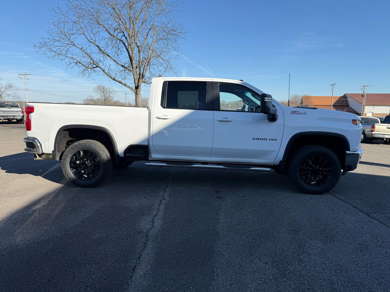 Chevrolet Silverado 3500HD LT Crew Cab 4WD 2022