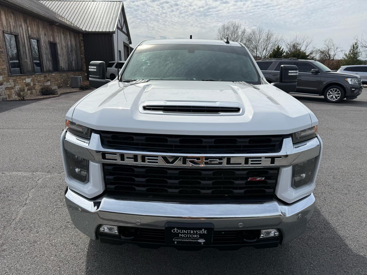Chevrolet Silverado 2500HD LT Crew Cab 4WD 2023