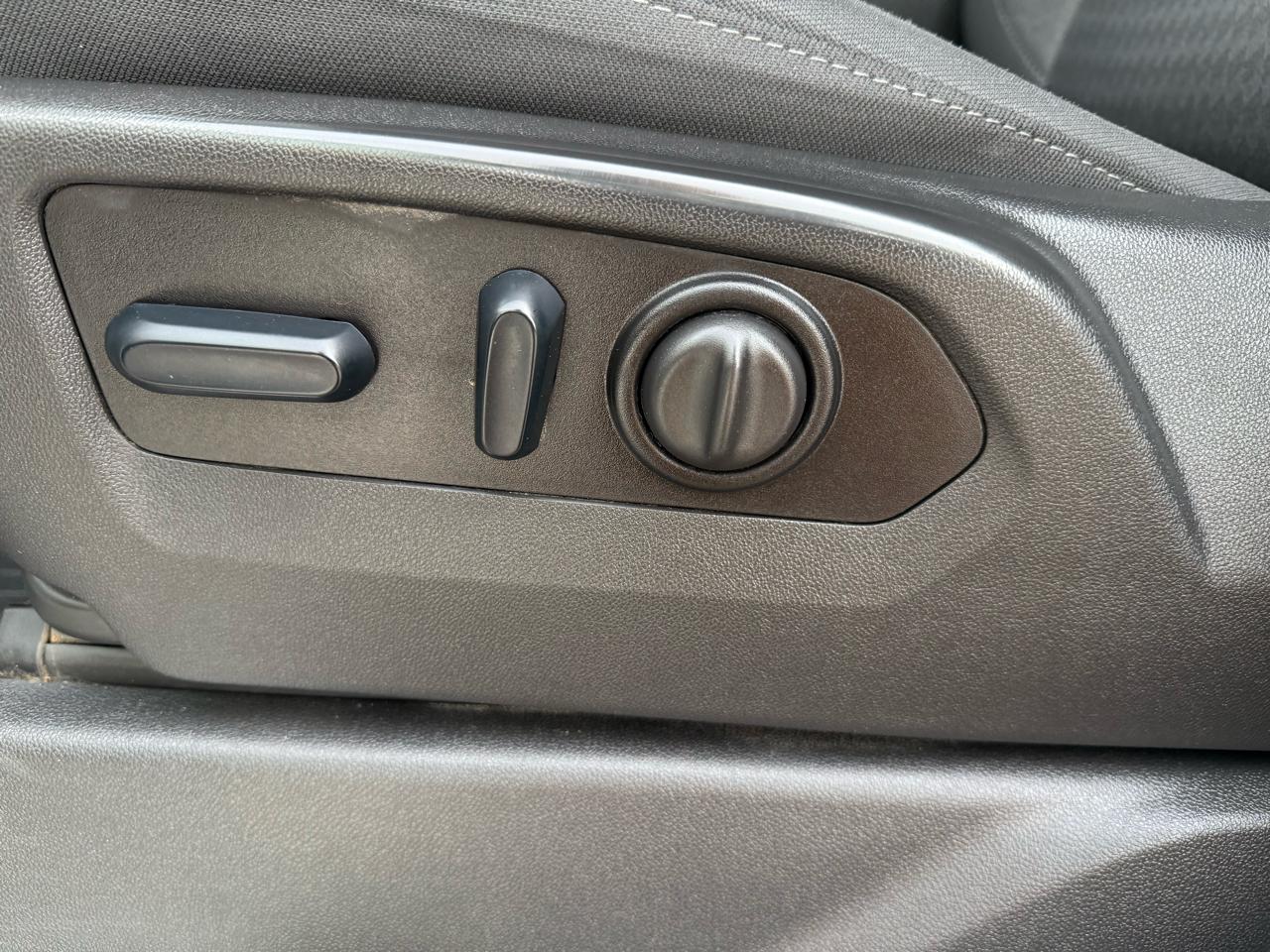 Chevrolet Silverado 2500HD LT Crew Cab 4WD 2023