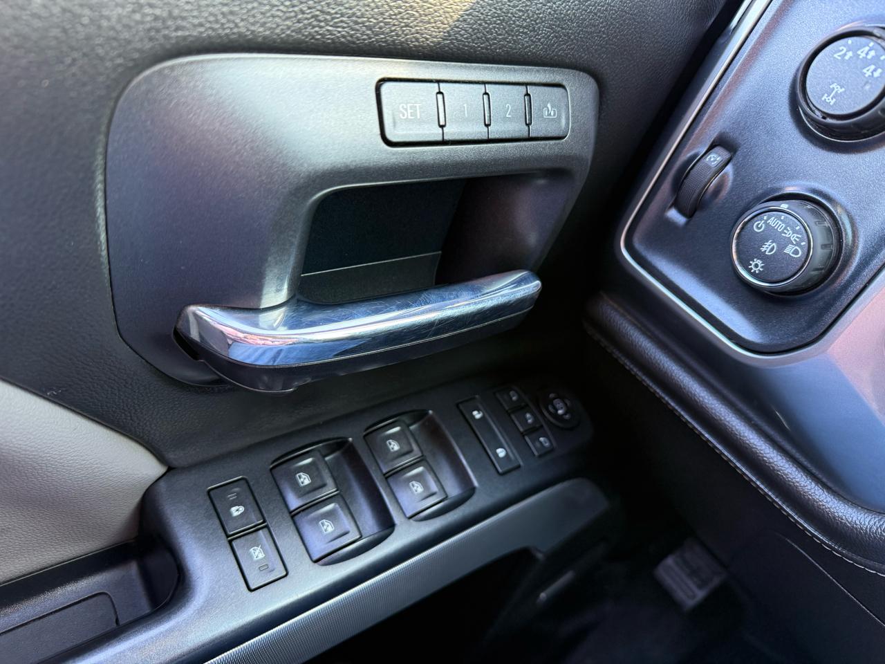 Chevrolet Silverado 2500HD LTZ Crew Cab 4WD 2016