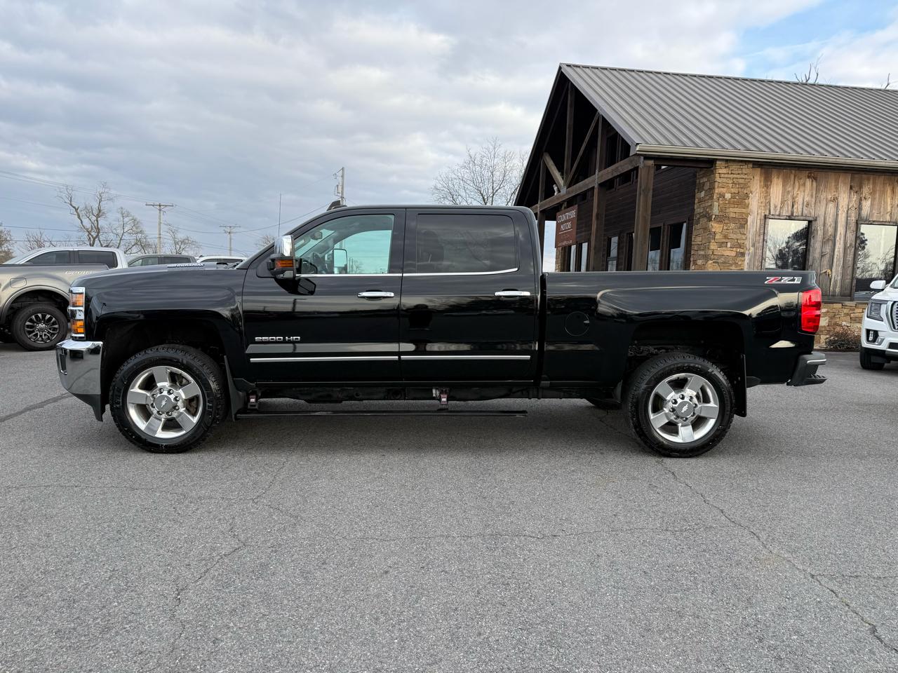 Chevrolet Silverado 2500HD LTZ Crew Cab 4WD 2016