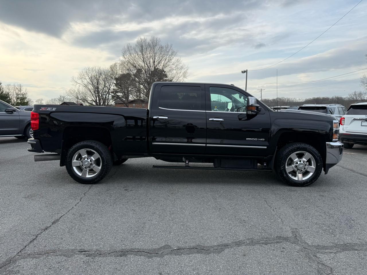 Chevrolet Silverado 2500HD LTZ Crew Cab 4WD 2016