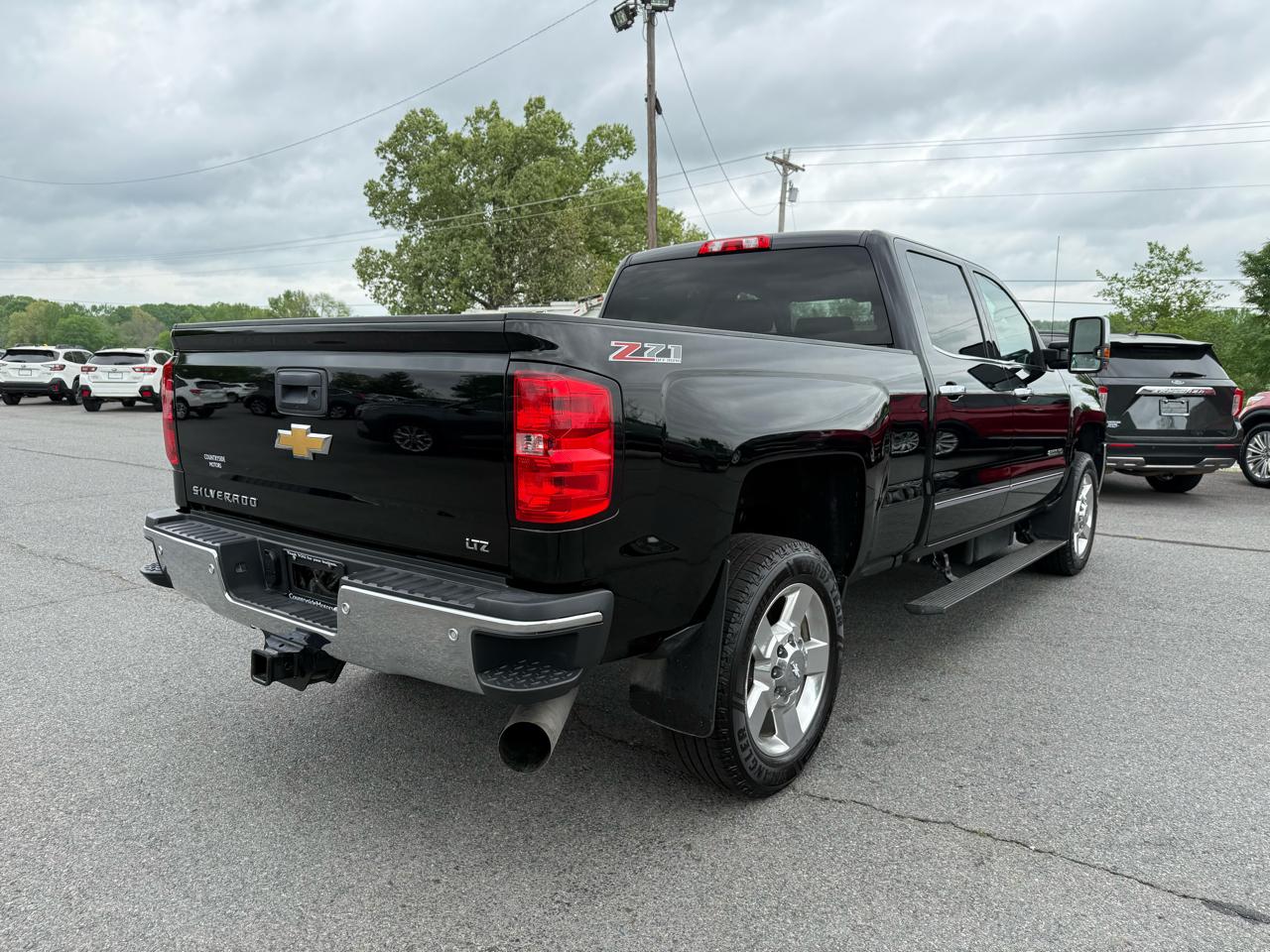 Chevrolet Silverado 2500HD LTZ Crew Cab 4WD 2016