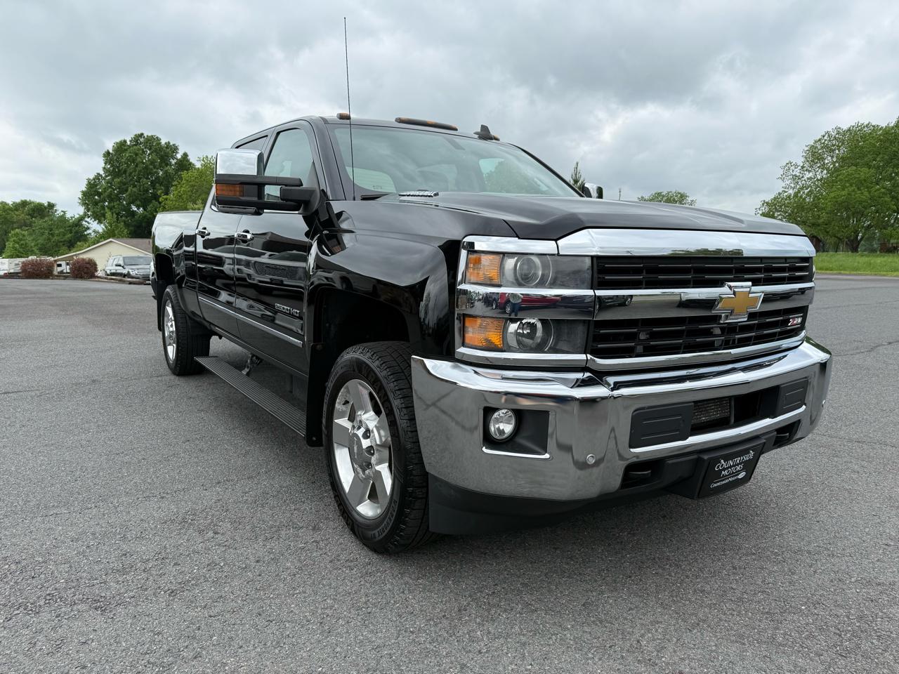 Chevrolet Silverado 2500HD LTZ Crew Cab 4WD 2016