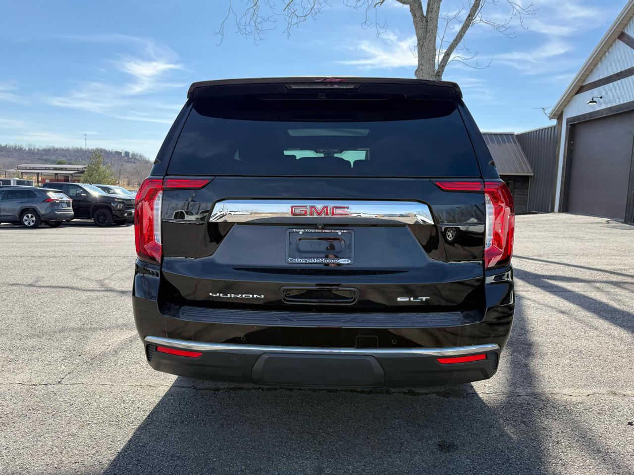 GMC Yukon SLT 2WD 2021