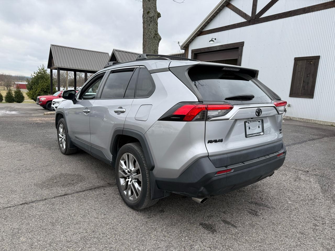 Toyota RAV4 XLE Premium AWD 2019