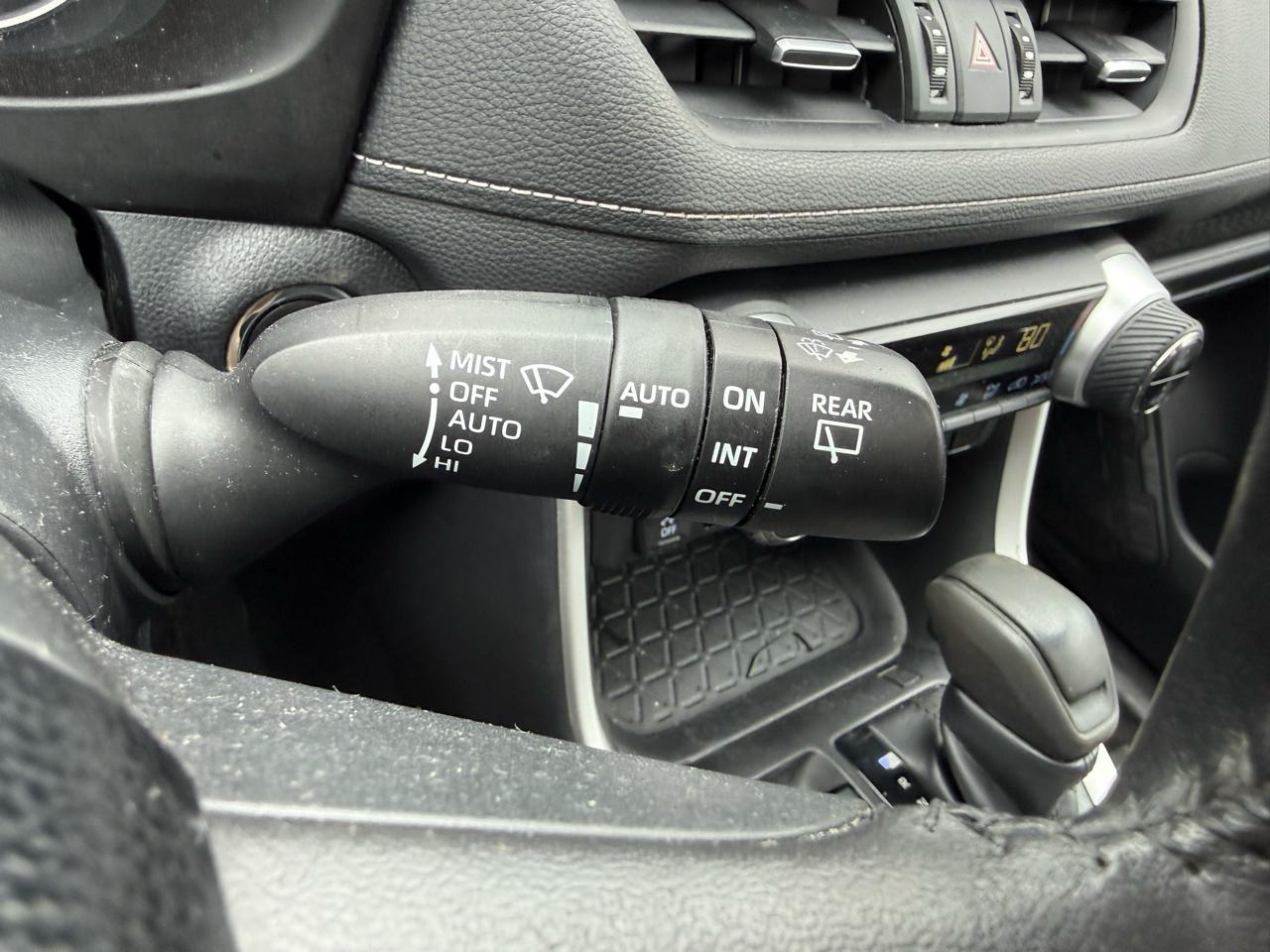 Toyota RAV4 XLE Premium AWD 2019