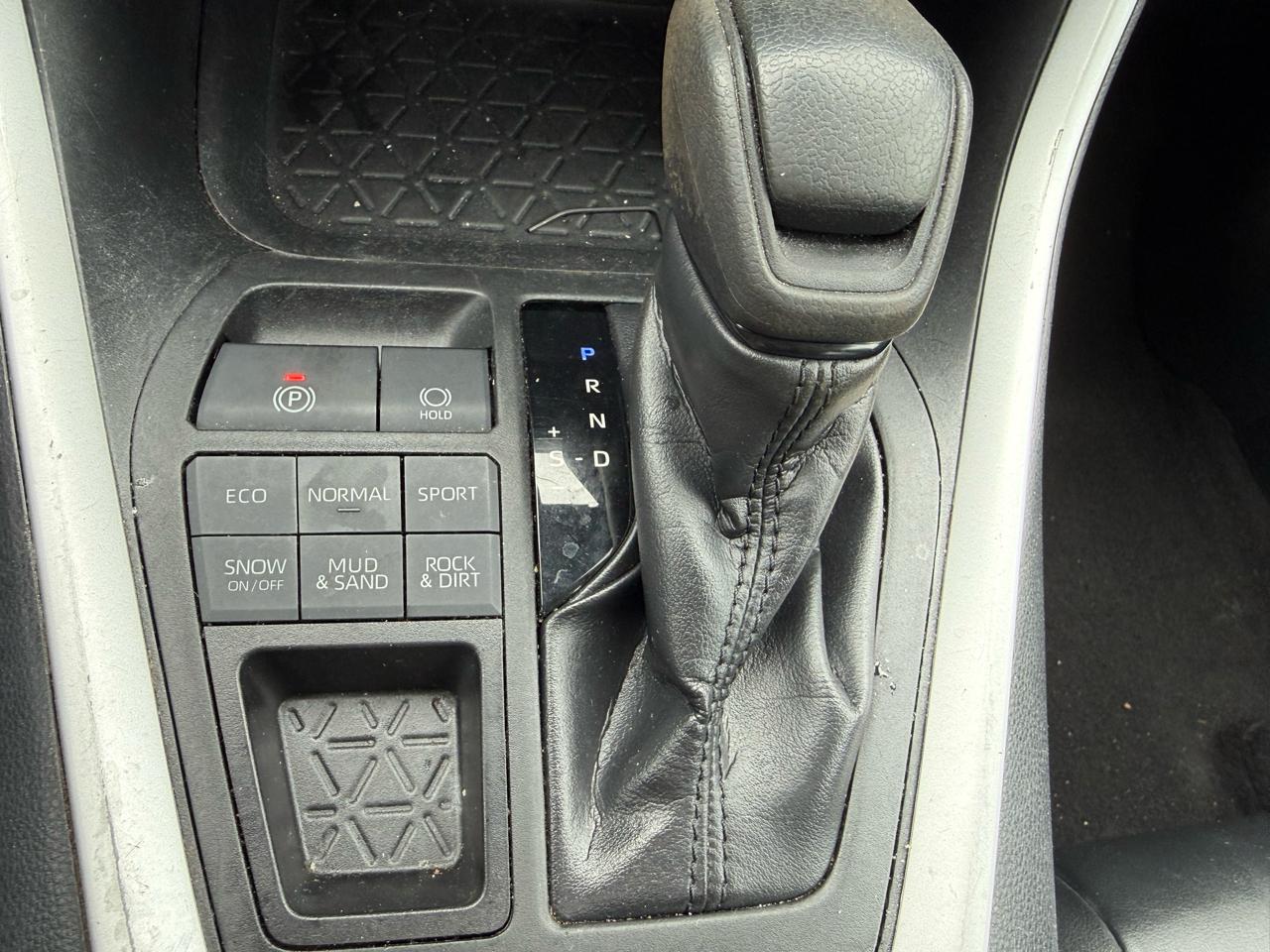 Toyota RAV4 XLE Premium AWD 2019