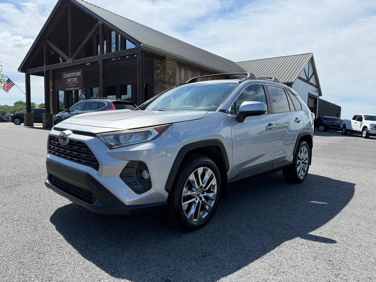 Toyota RAV4 XLE Premium AWD 2019