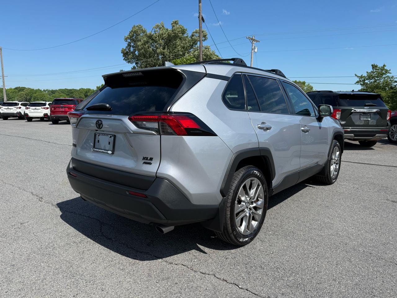Toyota RAV4 XLE Premium AWD 2019