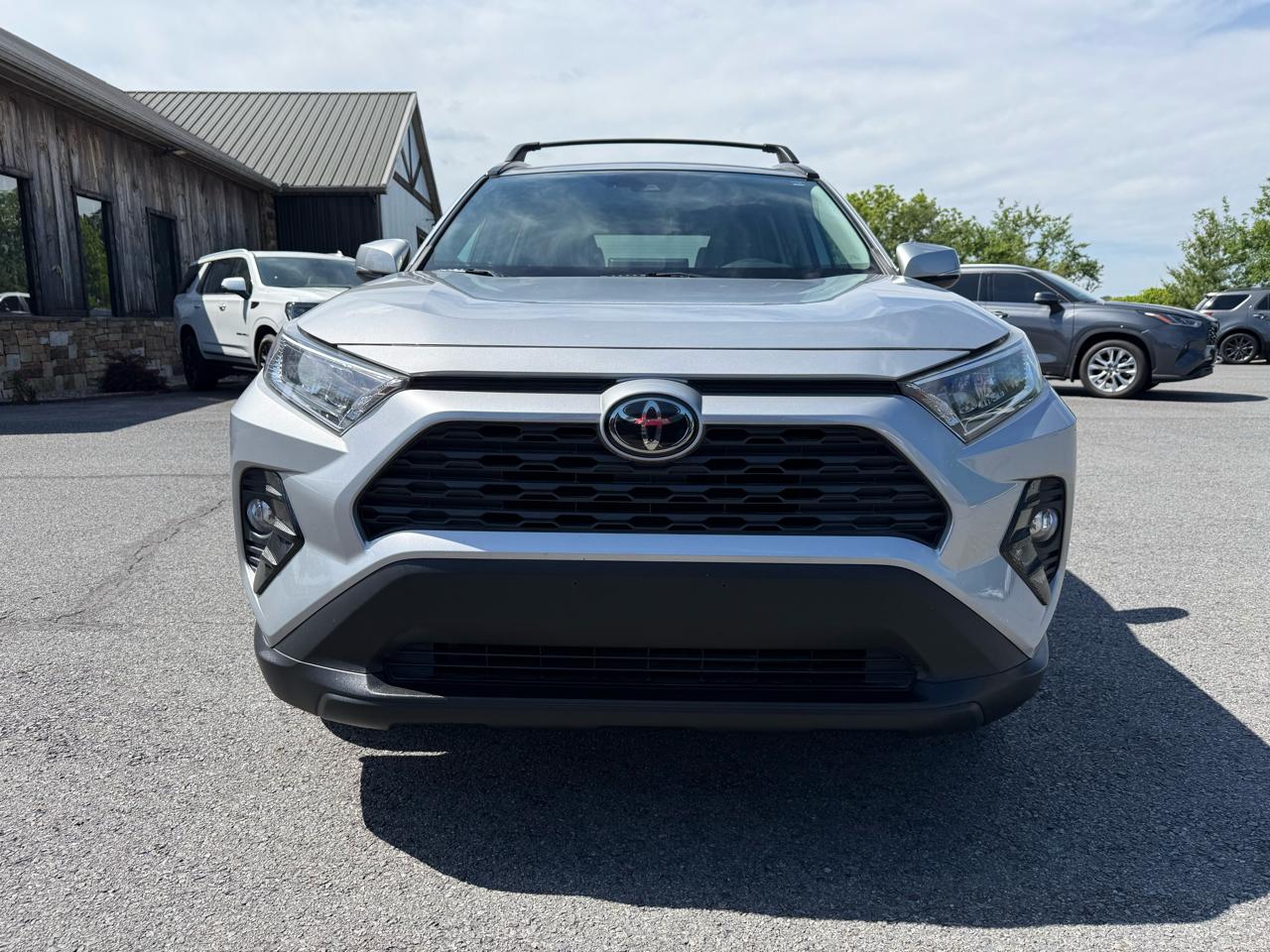 Toyota RAV4 XLE Premium AWD 2019