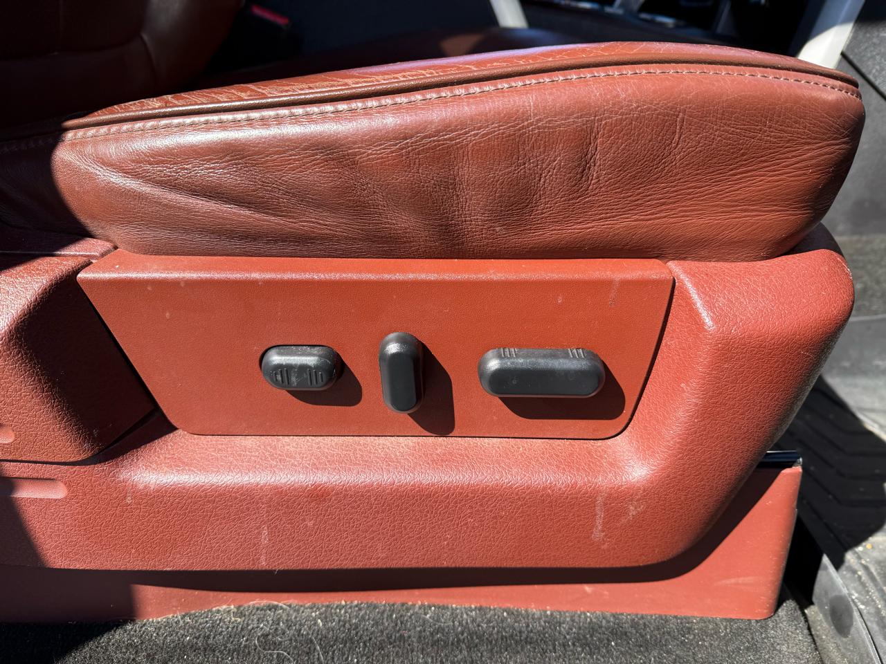 Ford F-150 King Ranch SuperCrew 2WD 2013