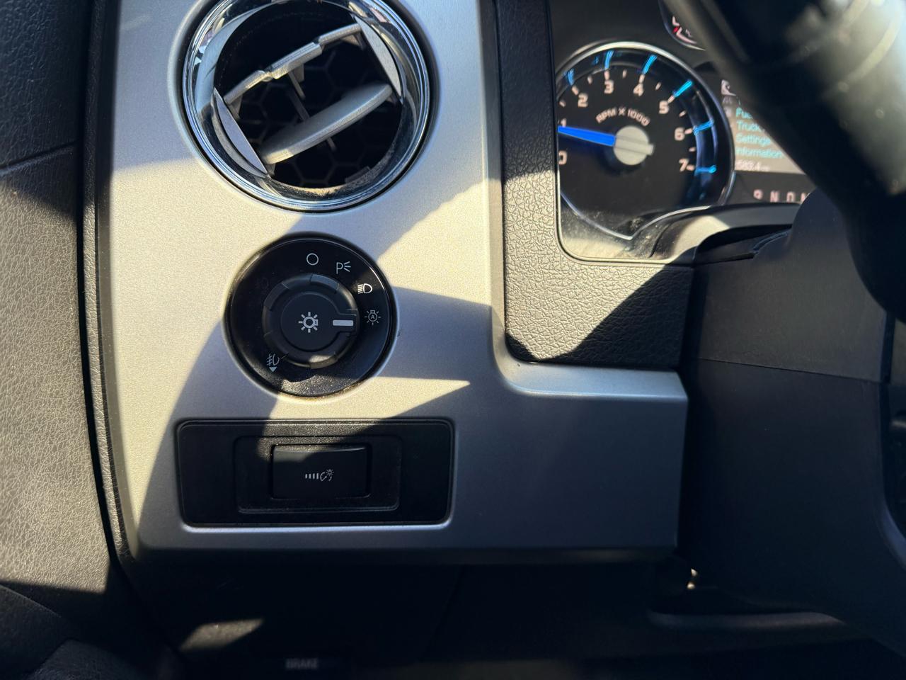 Ford F-150 King Ranch SuperCrew 2WD 2013