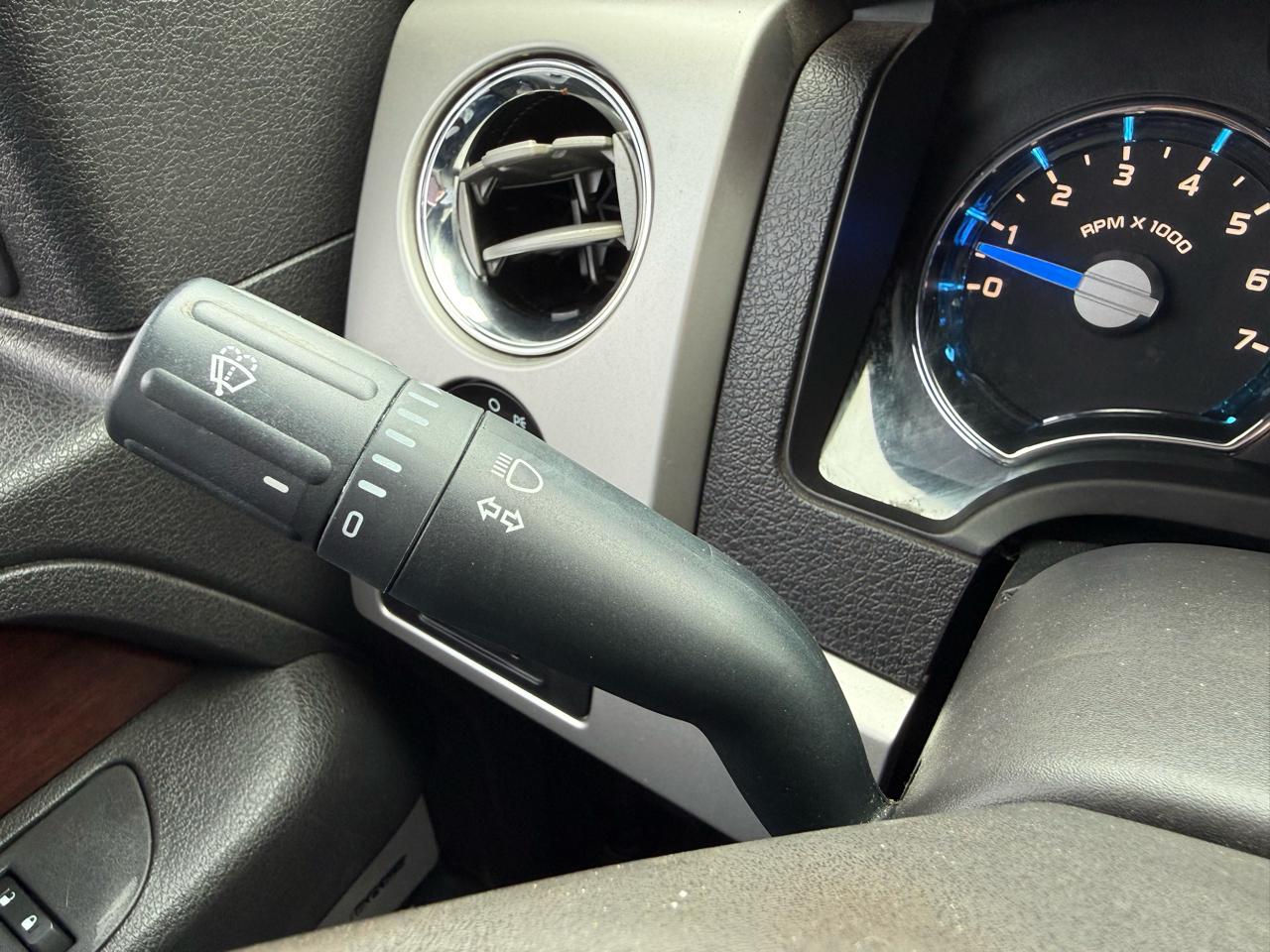 Ford F-150 King Ranch SuperCrew 2WD 2013