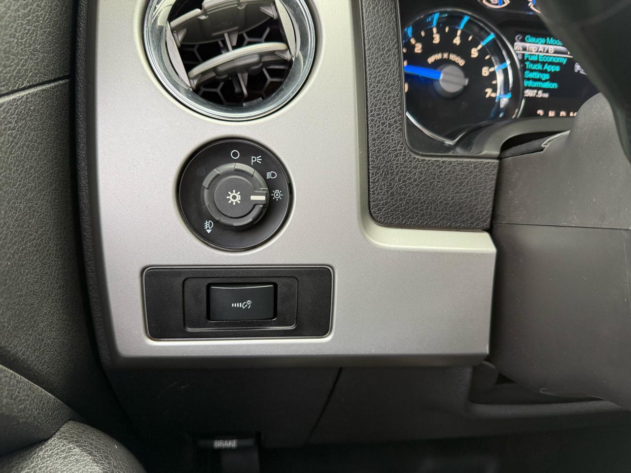 Ford F-150 King Ranch SuperCrew 2WD 2013