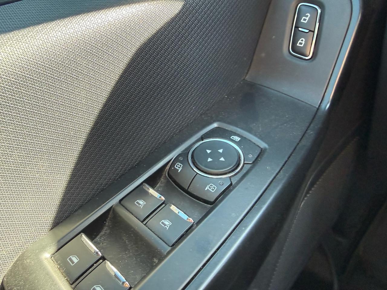 Ford F-150 STX SuperCrew 4WD 2024