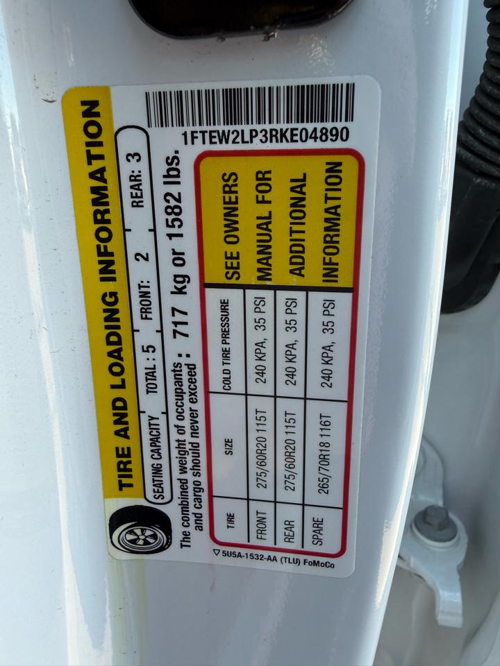 Ford F-150 STX SuperCrew 4WD 2024