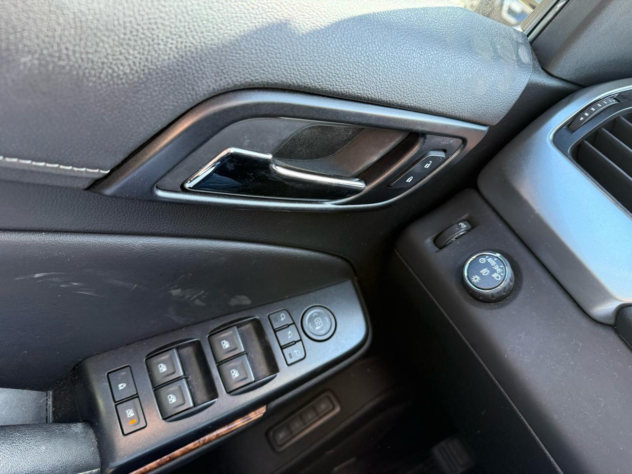 Chevrolet Suburban Premier 2WD 2018