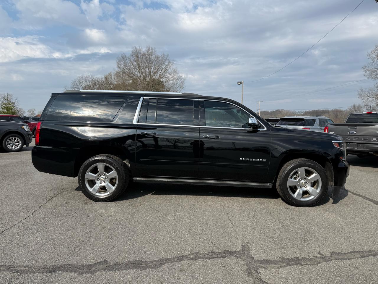 Chevrolet Suburban Premier 2WD 2018