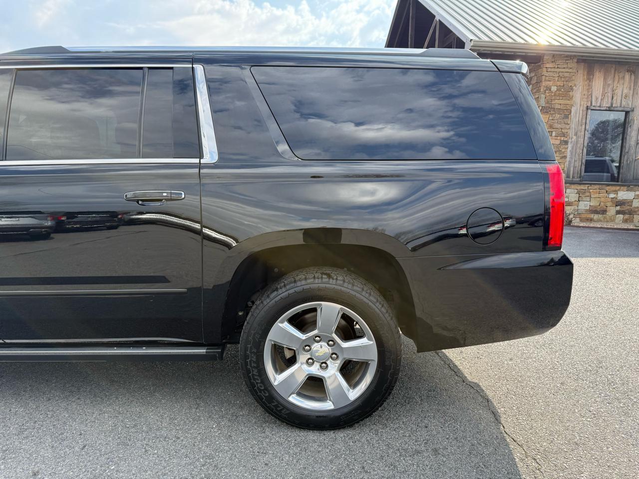 Chevrolet Suburban Premier 2WD 2018