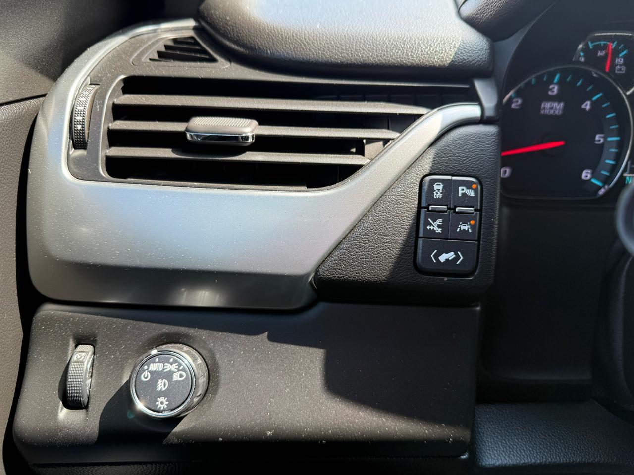 Chevrolet Suburban Premier 2WD 2018