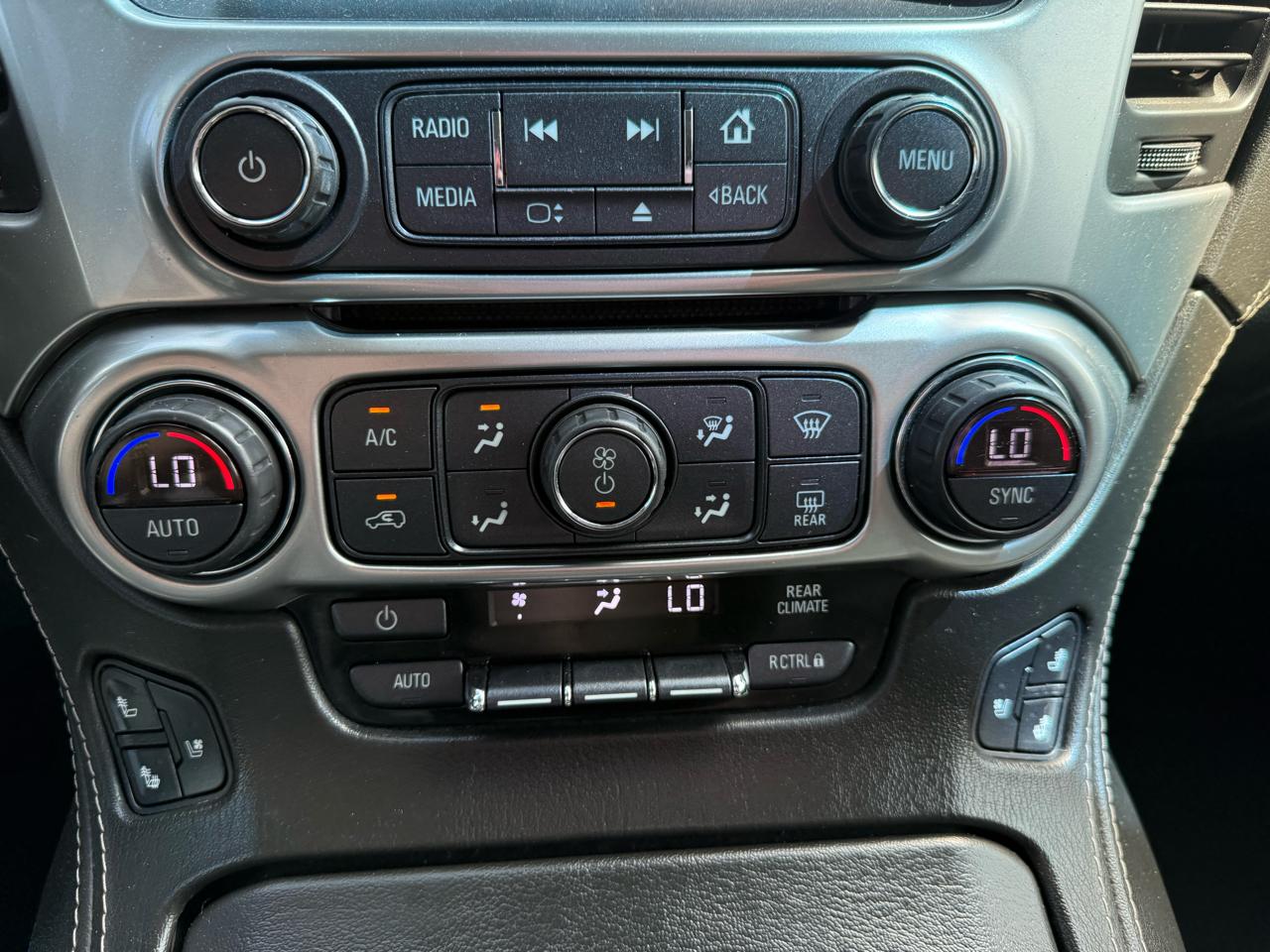 Chevrolet Suburban Premier 2WD 2018