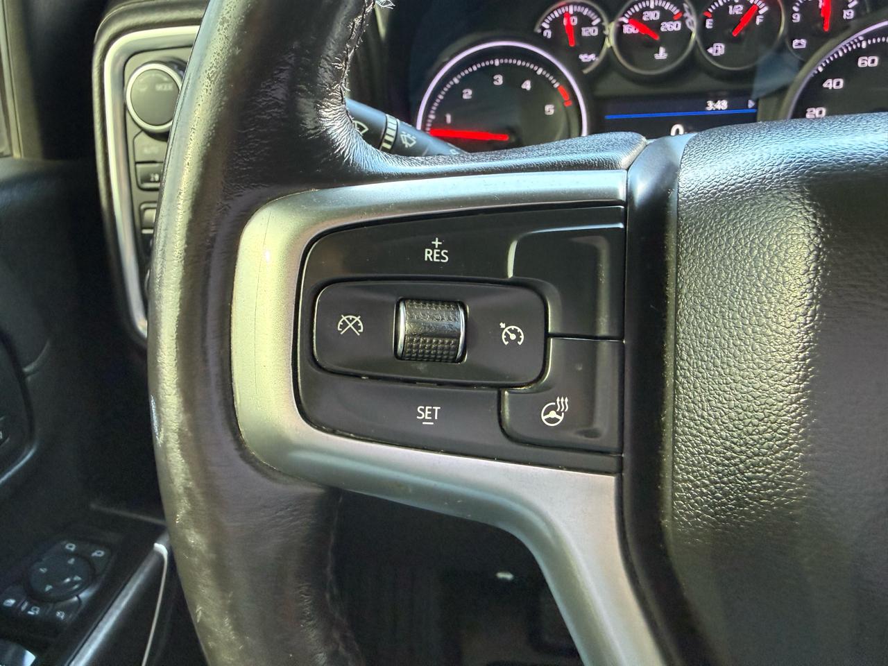 Chevrolet Silverado 2500HD LTZ Crew Cab 4WD 2022