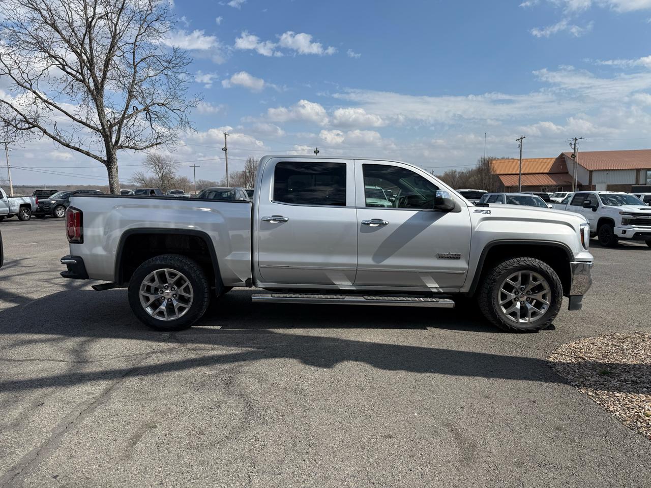 GMC Sierra 1500 SLT Crew Cab 4WD 2018