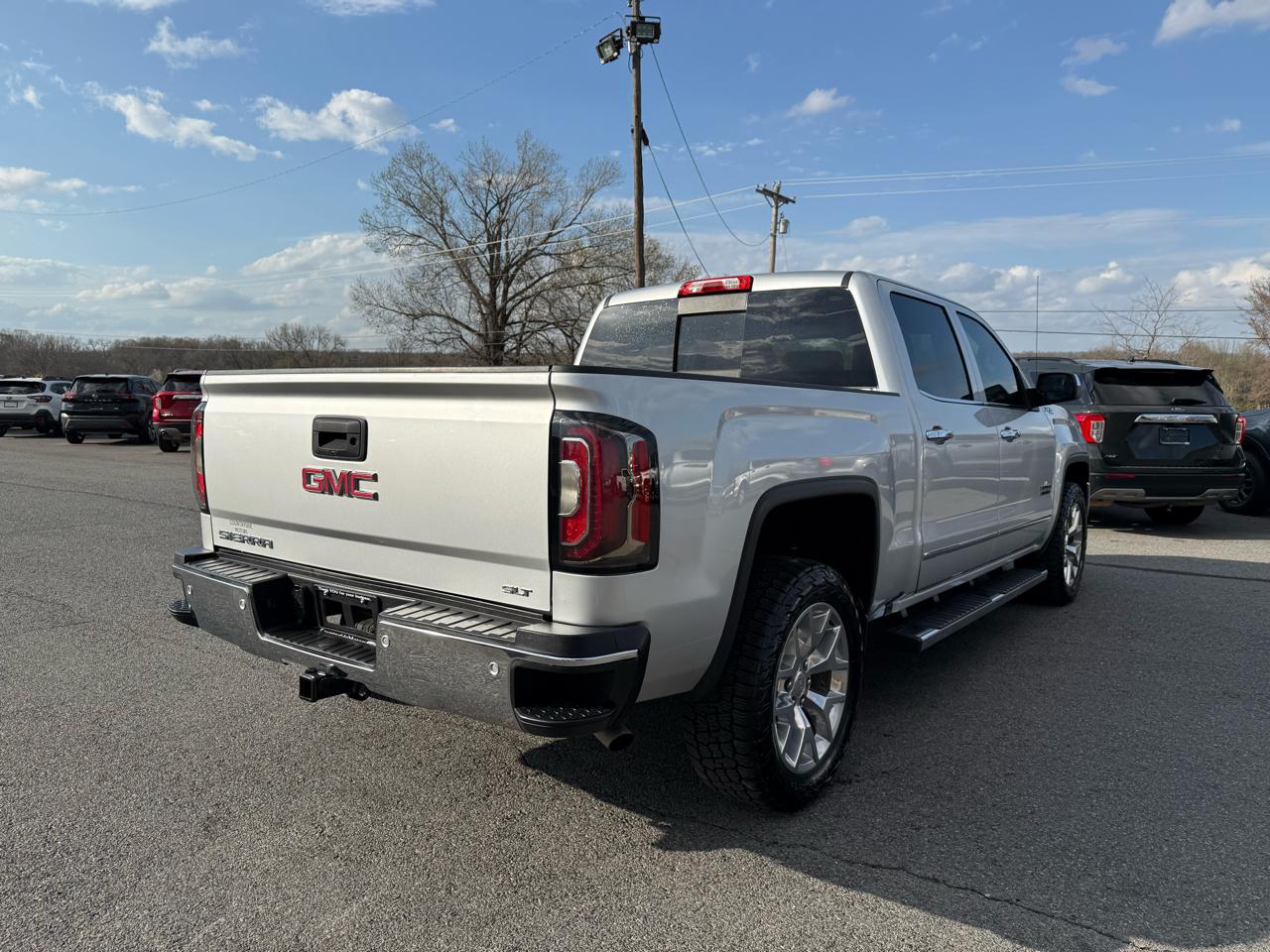 GMC Sierra 1500 SLT Crew Cab 4WD 2018