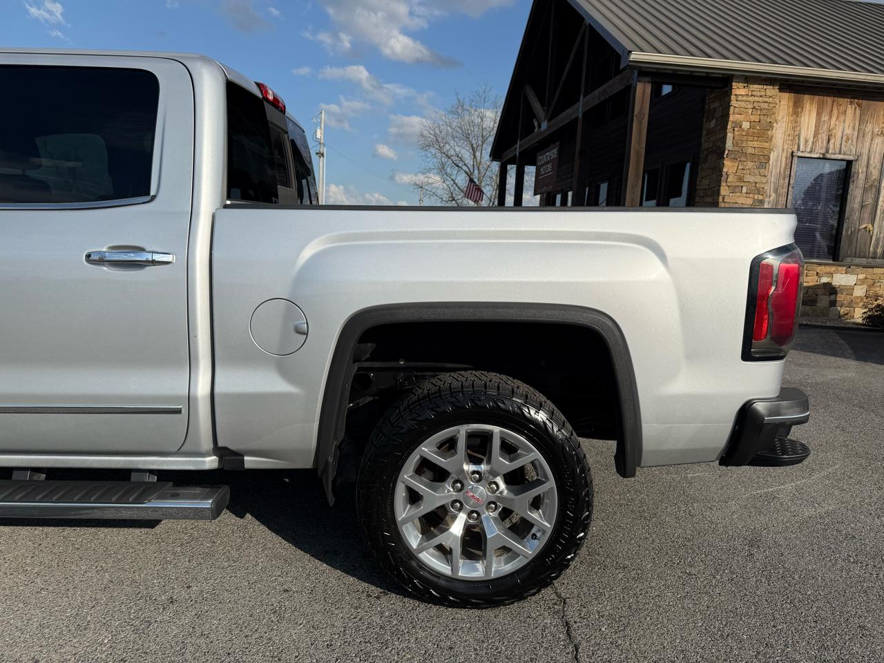 GMC Sierra 1500 SLT Crew Cab 4WD 2018
