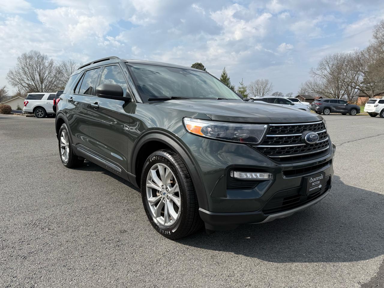 Ford Explorer XLT 2023