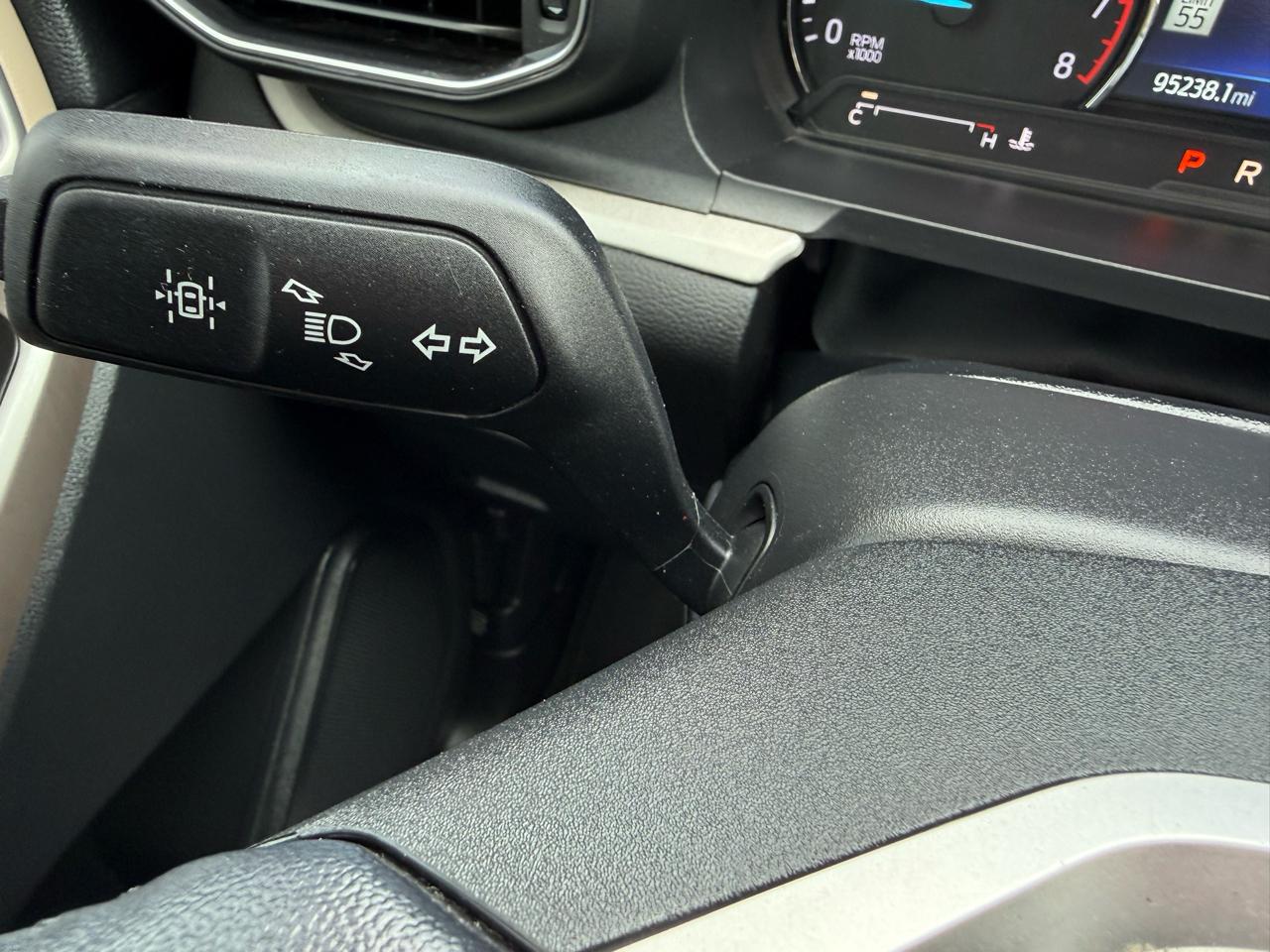 Ford Explorer XLT 2023