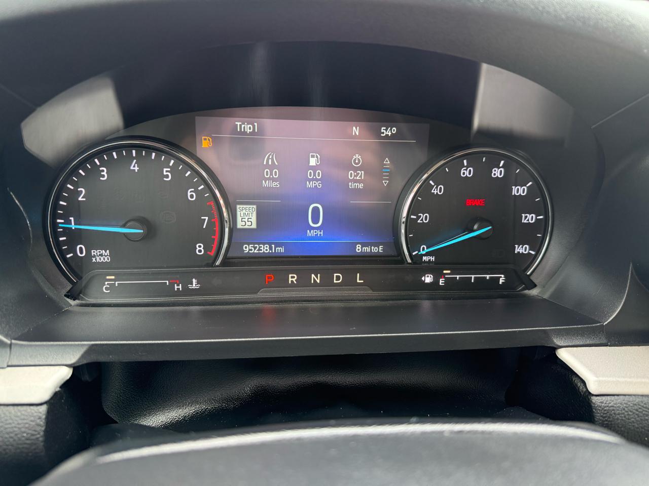 Ford Explorer XLT 2023