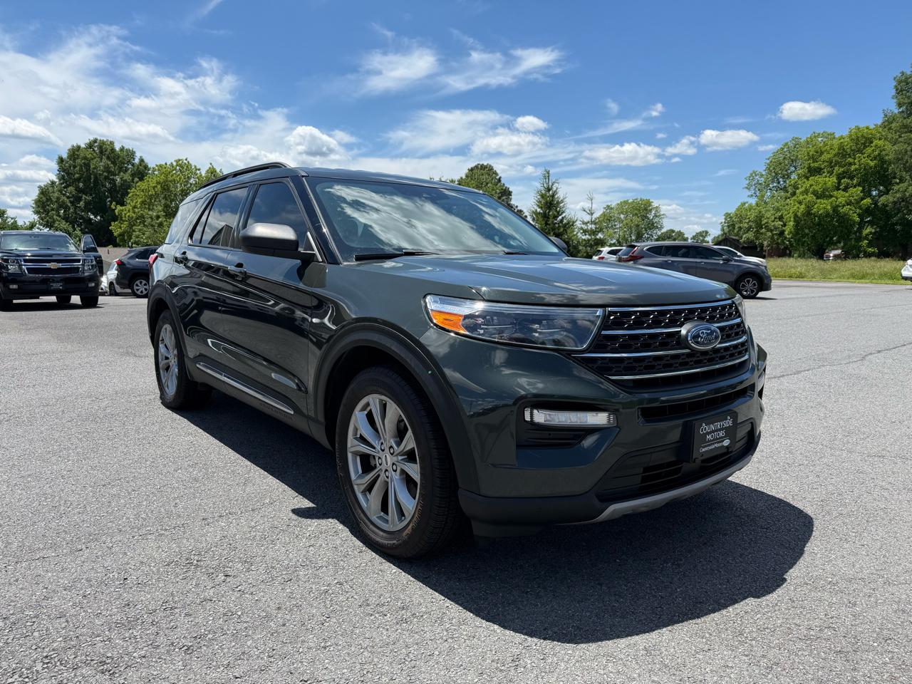 Ford Explorer XLT 2023