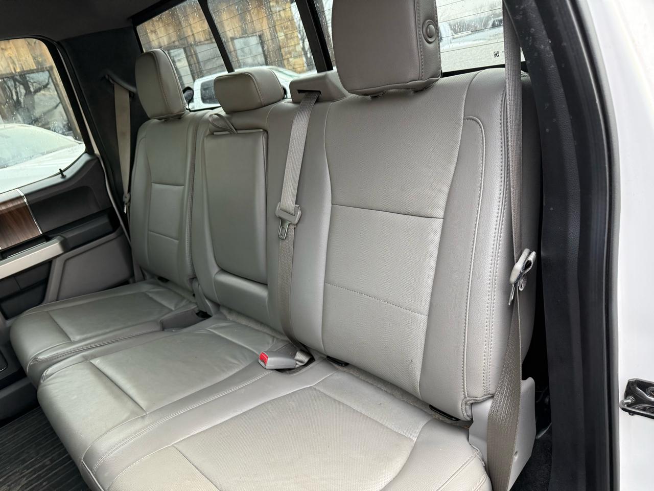 Ford F-150 Lariat SuperCrew 4WD 2015