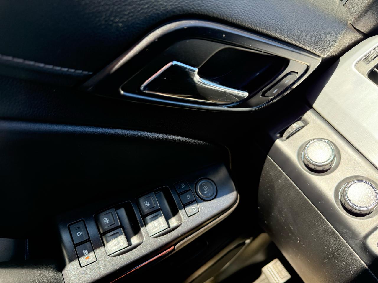 GMC Yukon SLT 4WD 2018