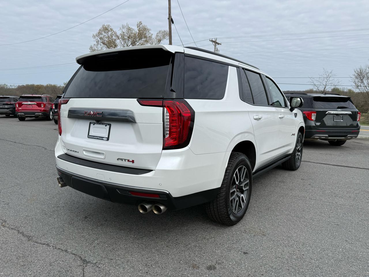 GMC Yukon AT4 4WD 2022