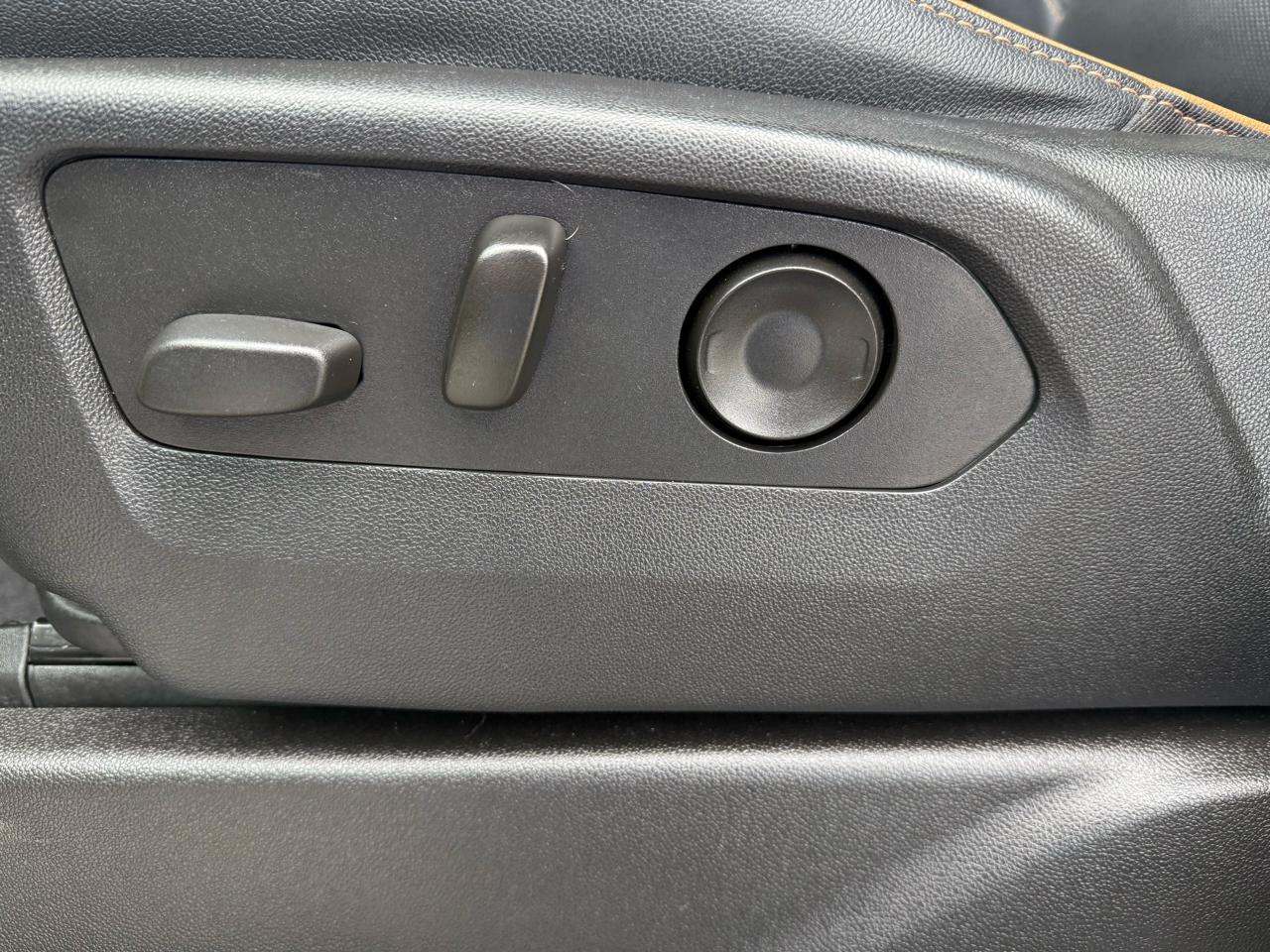 GMC Yukon AT4 4WD 2022