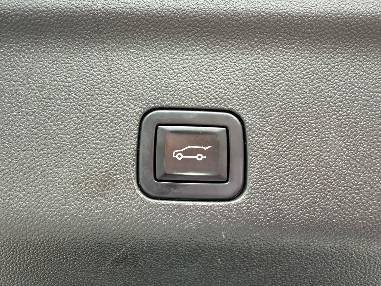 GMC Yukon AT4 4WD 2022